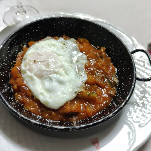 Pisto Manchego Con Huevo Frito