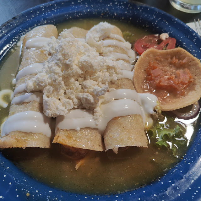 Enchiladas Con Cochinita Pibil
