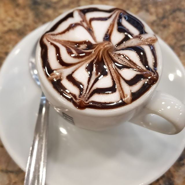Caffè Schiumato Con Amore