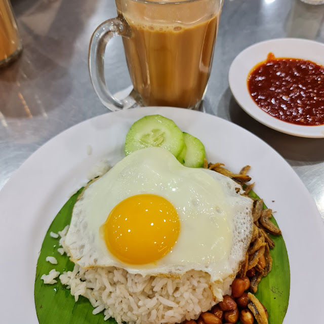 Nasi Lemak Biasa