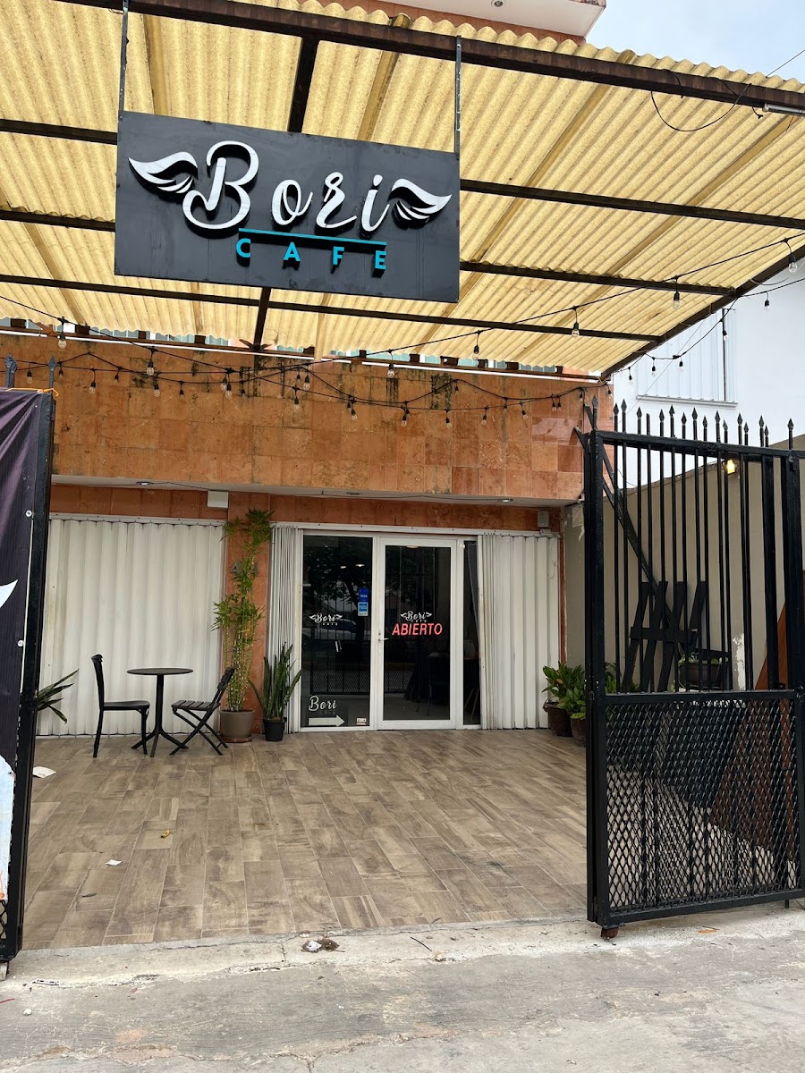 Bori, Café y Comida Coreana