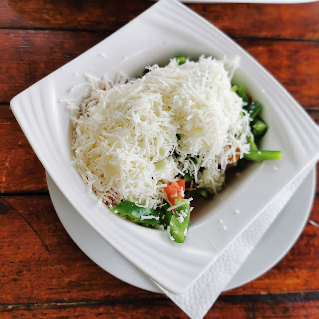 Šopska Salata