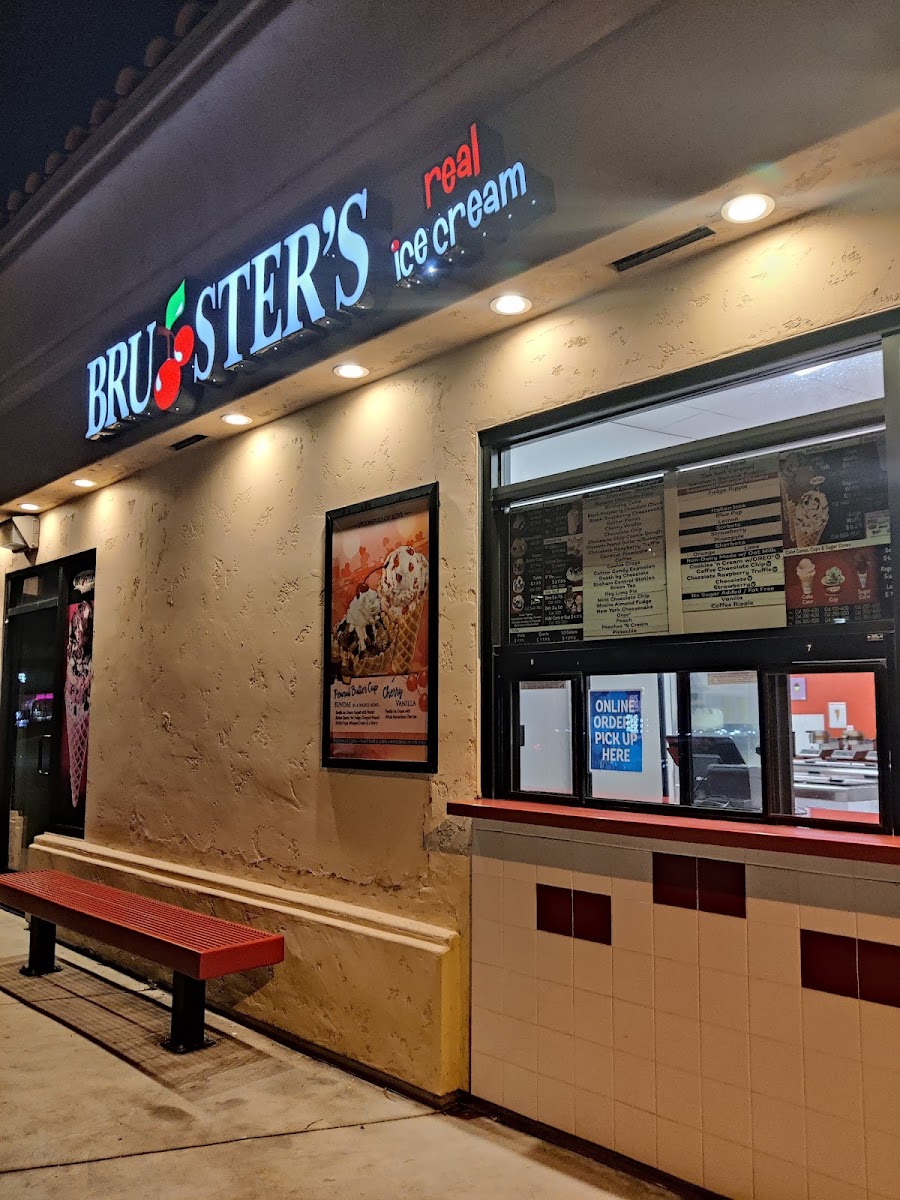 Bruster's Real Ice Cream