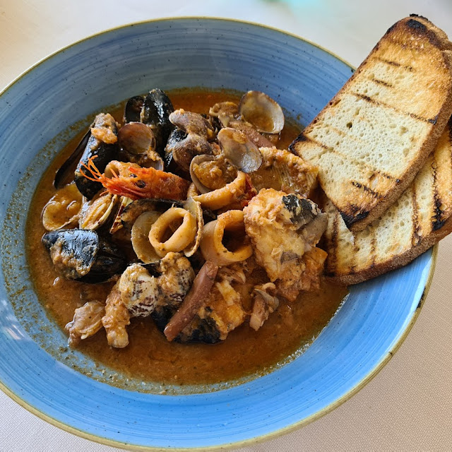 Zuppa Di Pesce