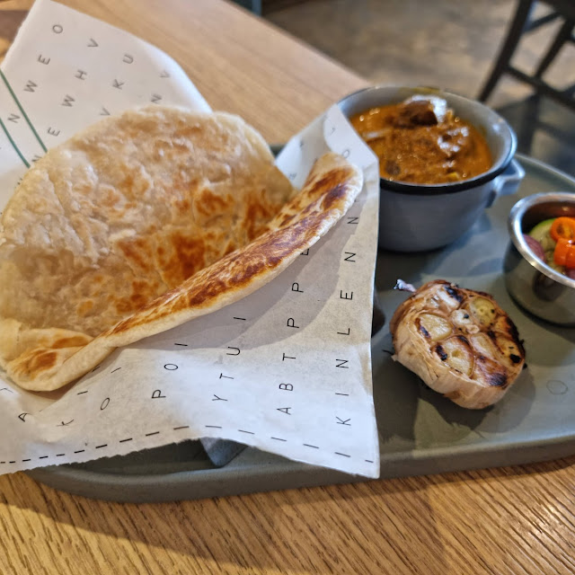 Roti Curry Beef