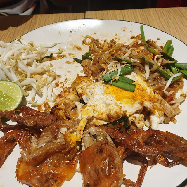 ผัดหมี่โคราชปูนิ่ม