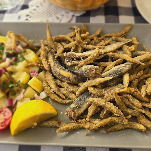 Fried Fish with Salad