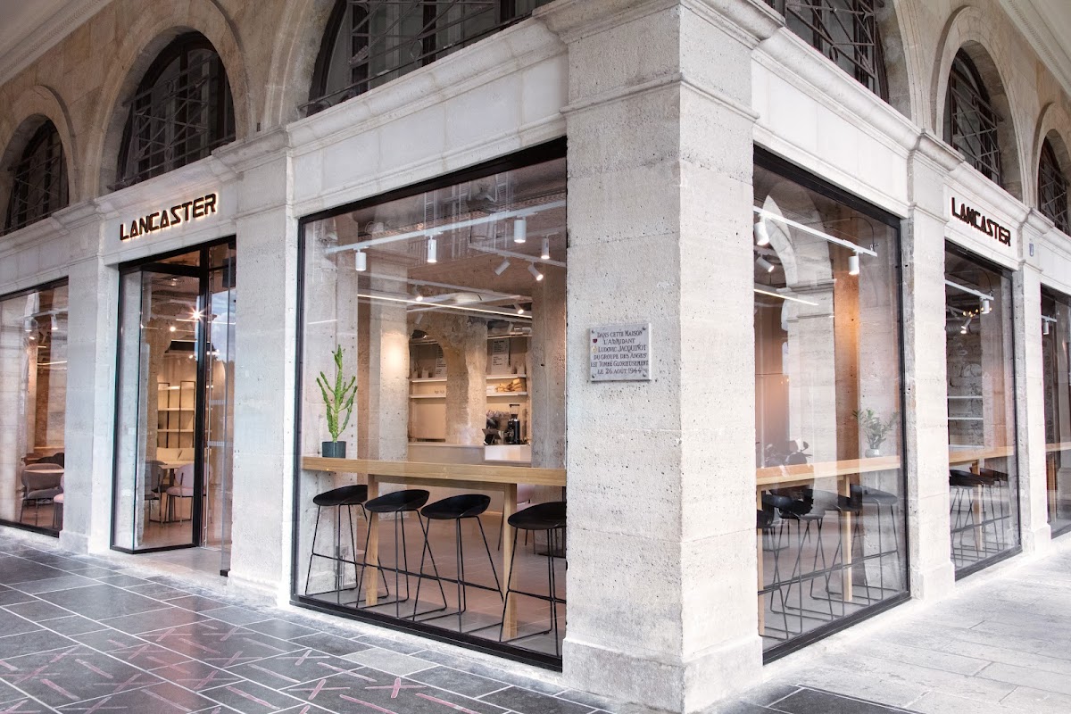 Lancaster Le Café