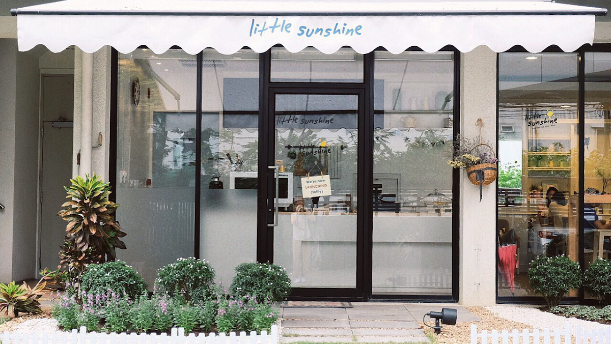 Little Sunshine Cafe