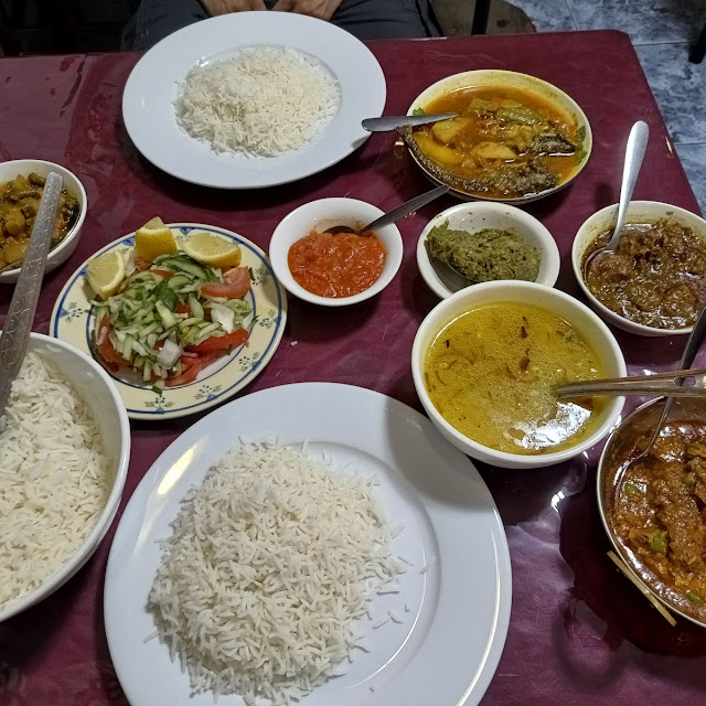 Full Chicken Korma 8 Roti