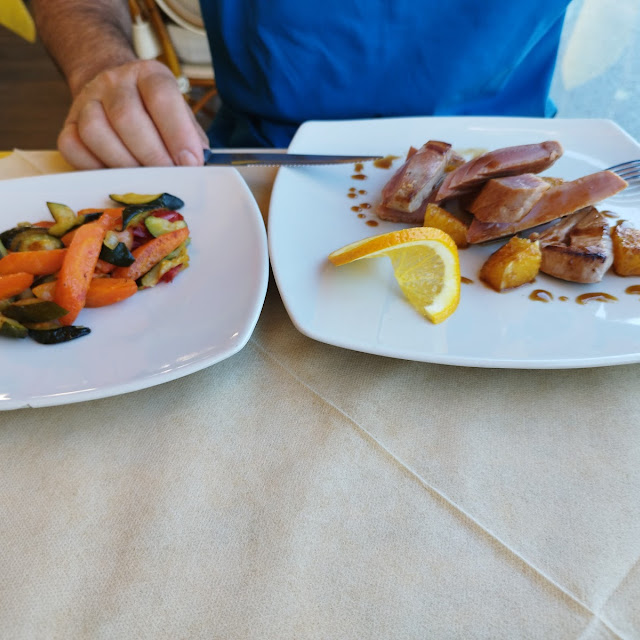 Tagliata Di Tonno E Verdure Saltate