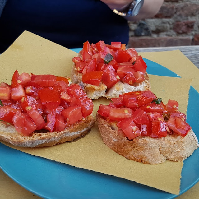 Bruschetta Al Pomodoro