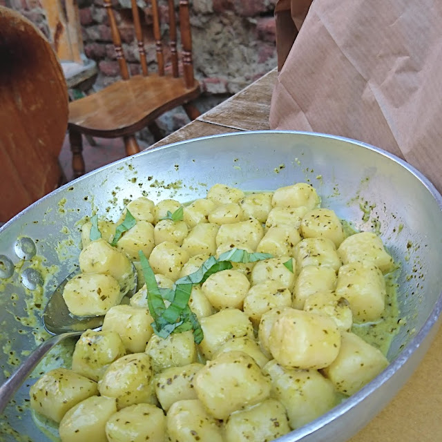 Gnocchi Al Pesto