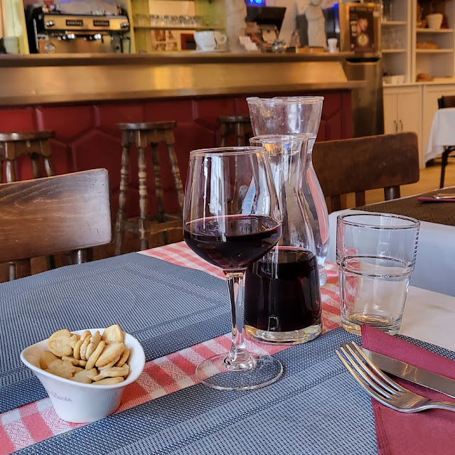 Vin Rouge