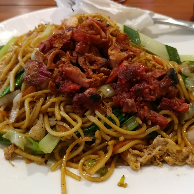 Mie Goreng Ayam Charsiew