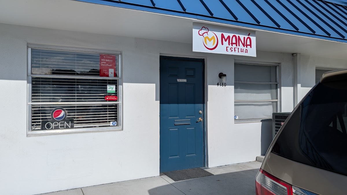 Mana Esfiha