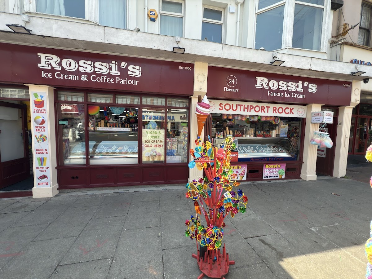 Rossi's Ice Cream Southport