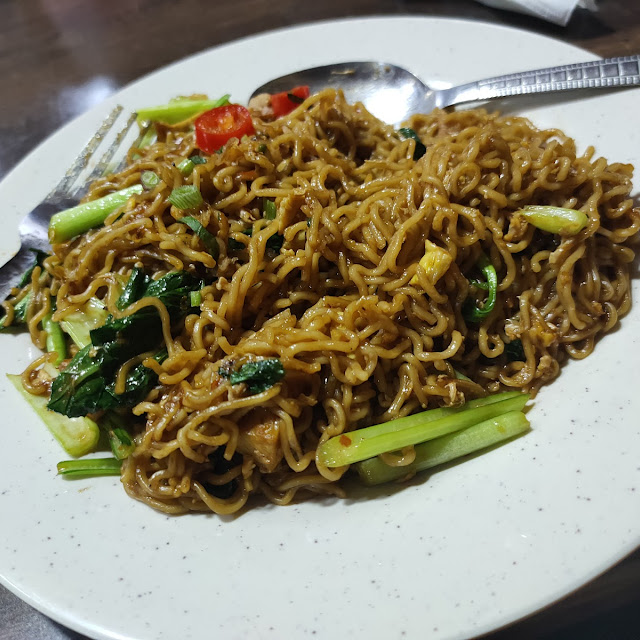 Mee Kolok Goreng