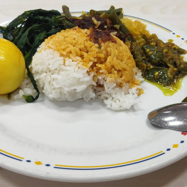 Nasi Sayur Telur Gulai