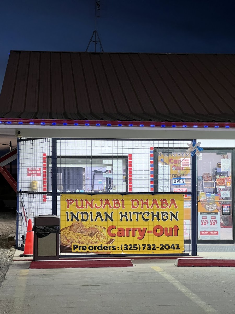 Punjabi Dhaba / Indian kitchen