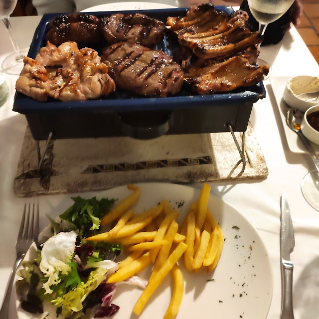 Carne A la Brasa C Patatas Fritas