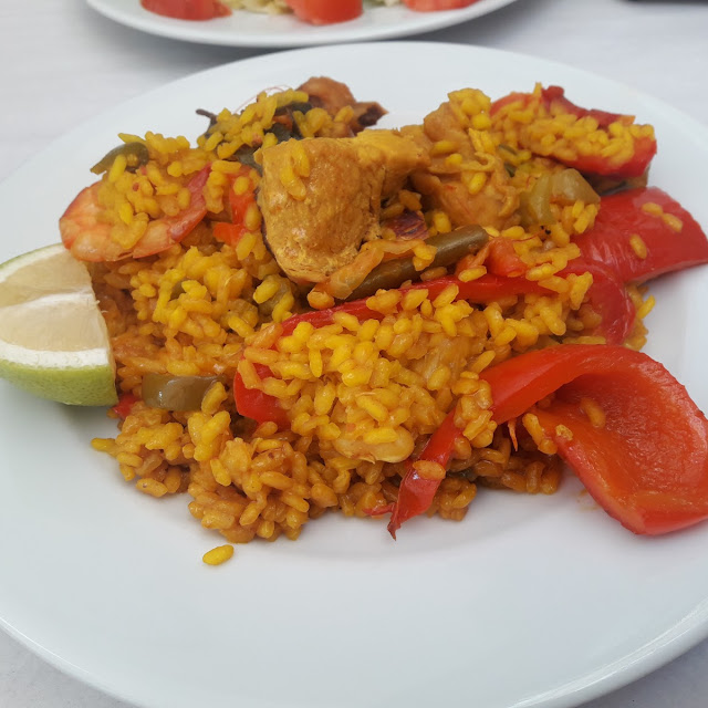 Paella Mixta