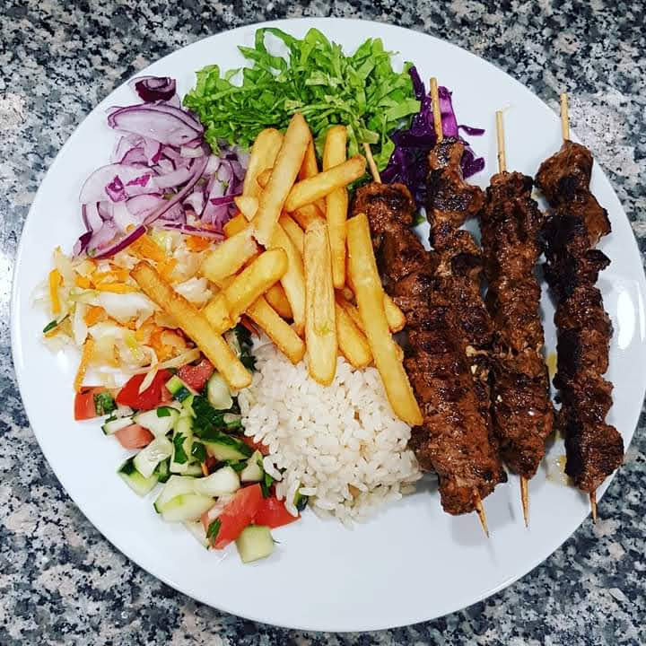 İstanbul Turkish kebap pizza