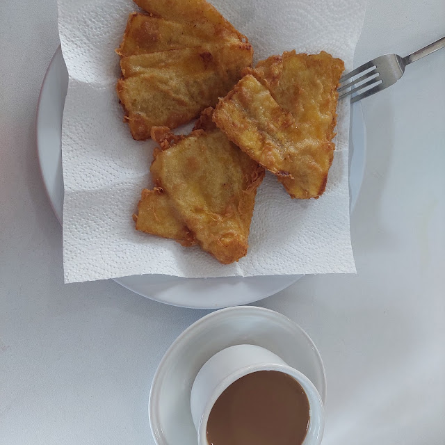 Pisang Goreng Ala Hezron Resto