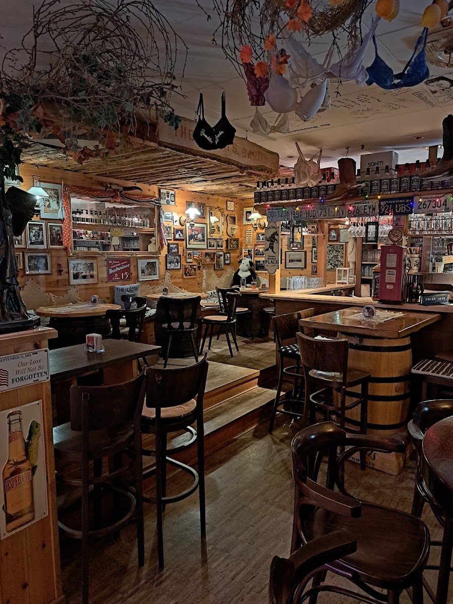 American Western Saloon