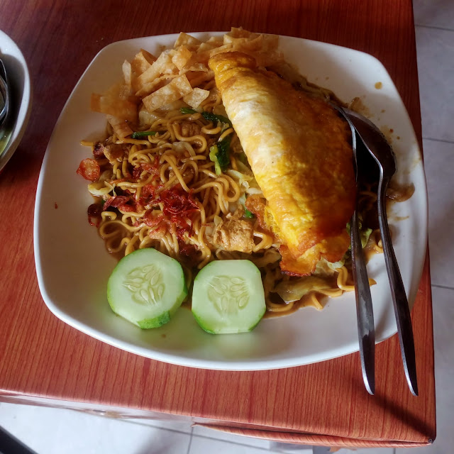 Mie Ayam Spesial Telur