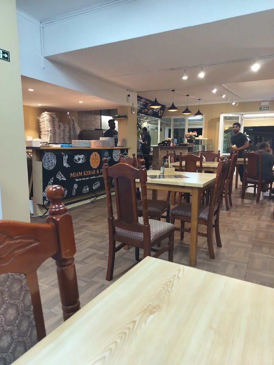 MIAM KEBAB & PIZZERIA