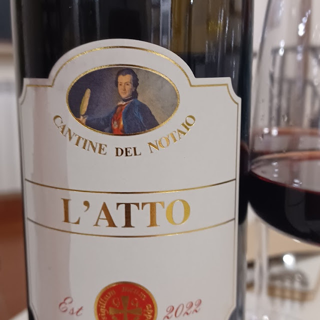Vino l'atto Della Cantina Del Notaio