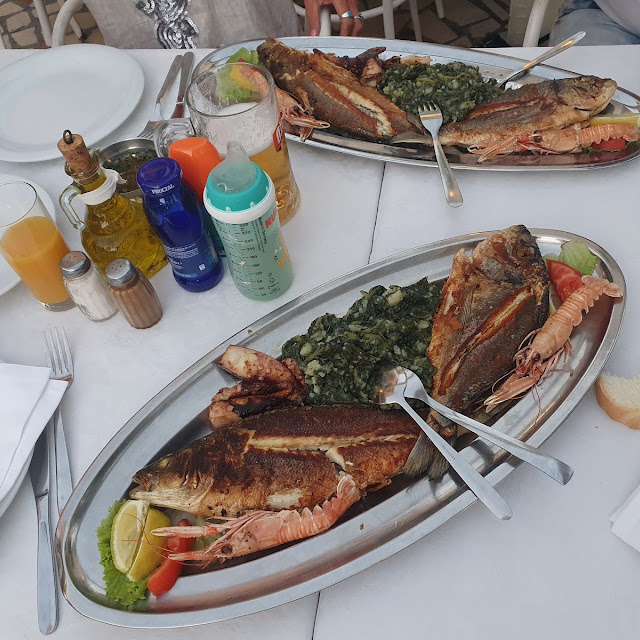 Ribija Plitica Za 2 Osobe Fischplatte Für 2 Personen 1kg