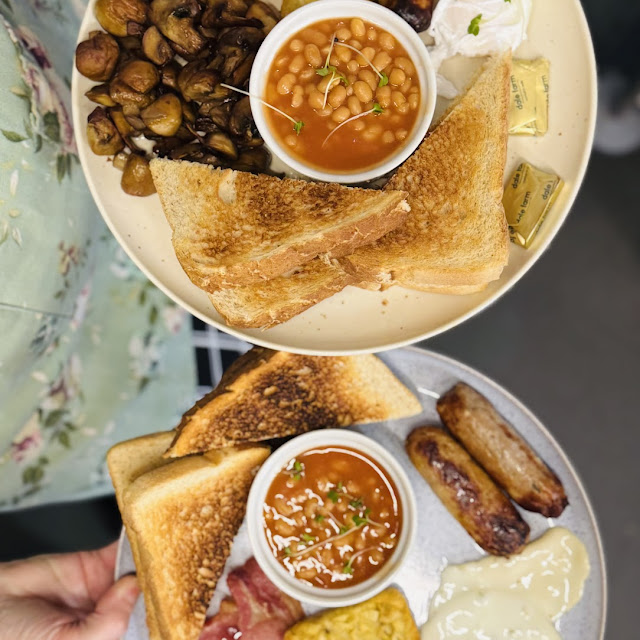 English Breakfast