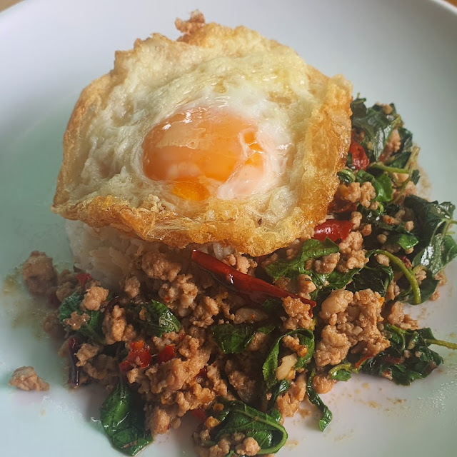 ข้าวกะเพราเนื้อออสเตรเลีย