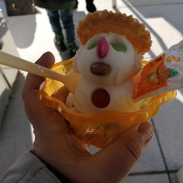 Schneemanneis