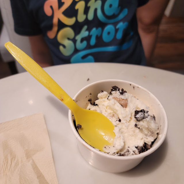 Oreo Cookie Ice Cream