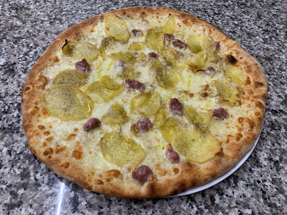 Pizzeria Ristorante BAR DI MEZZO