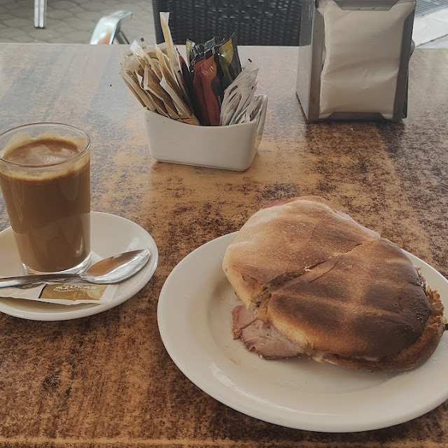 Mollete de Jamón York Con Aceite