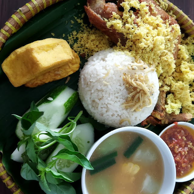Paket Bebek Goreng Nasi Liwet