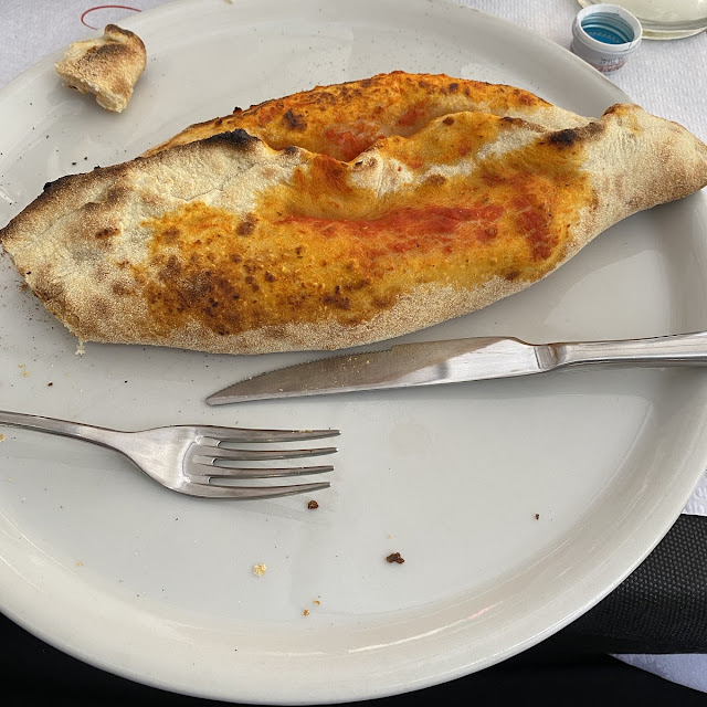 Calzone