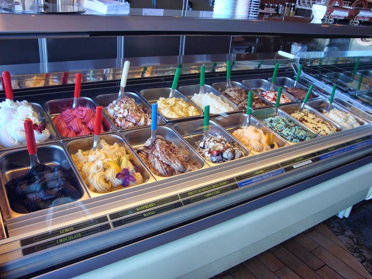 La Dolce Vita (Gelato, Ice cream,Cafe, Cremerie Gelateria)