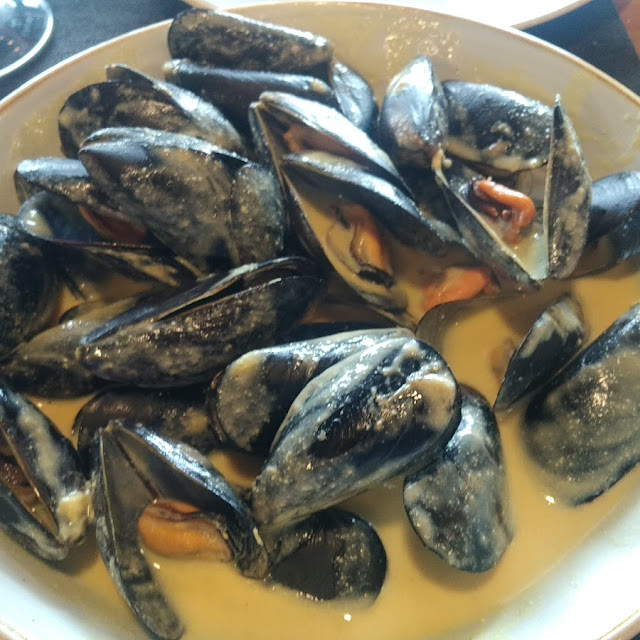 Mejillones Amb Salsa Agridolç