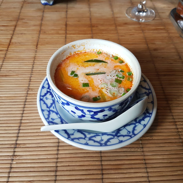 Hühnersuppe Mit Kokosmilch
