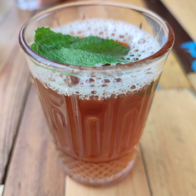 Thé À la Menthe