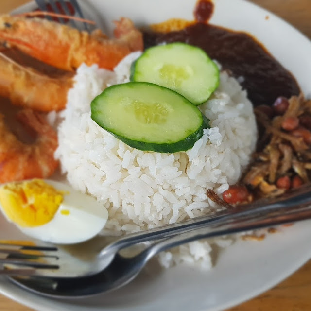 Nasi Lemak Udang Galah