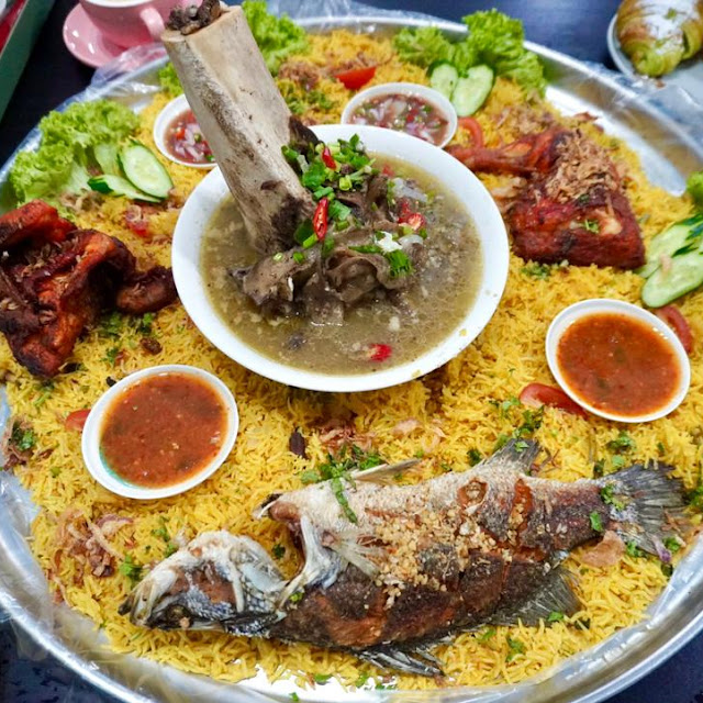 Nasi Khoumok Talam