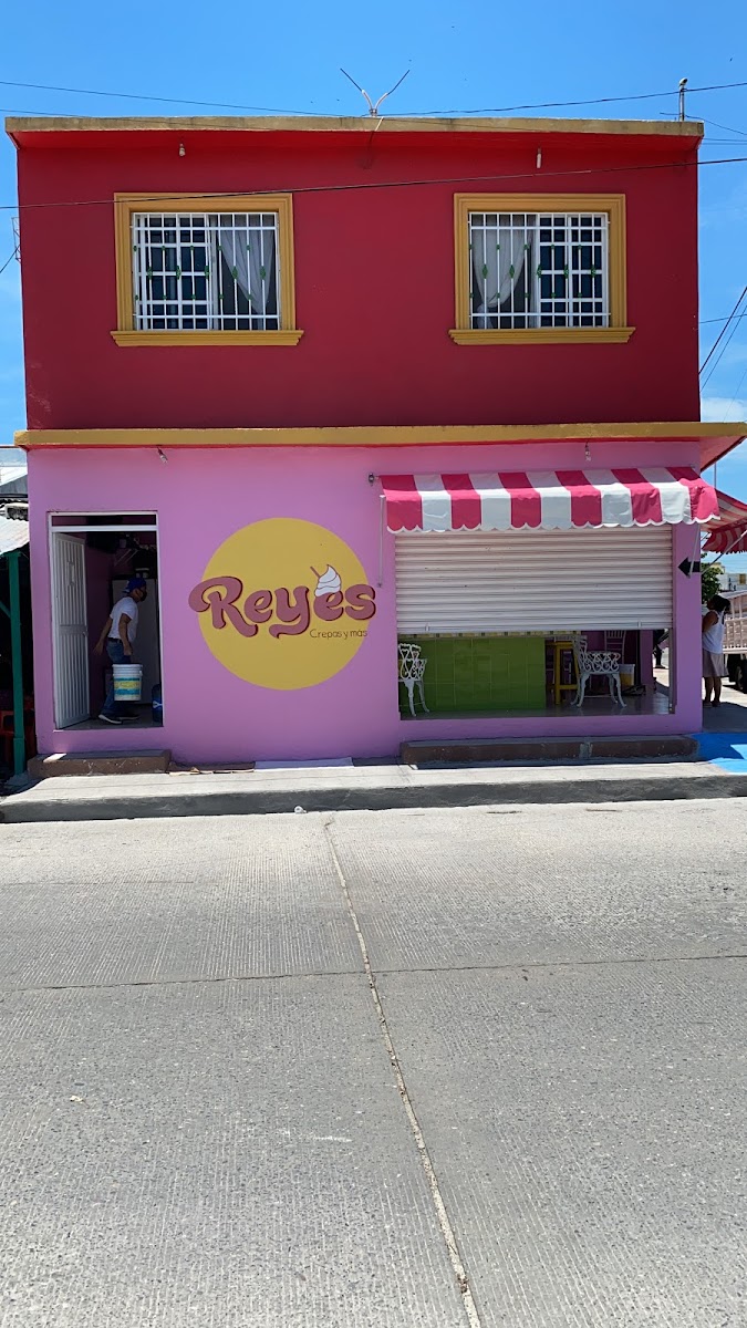 Reyes Crepas y más