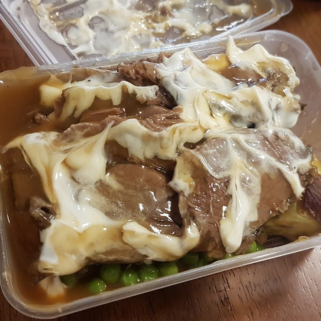 Medium Beef Roast with Horseradish
