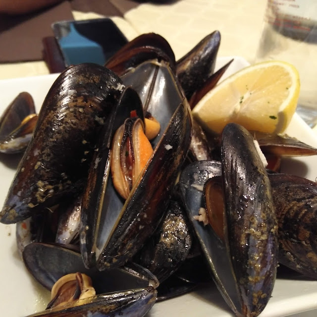 Black Mussels